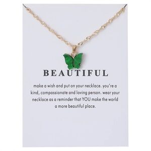 **DEE* Gold x Green Beautiful Butterfly Fashion Necklace